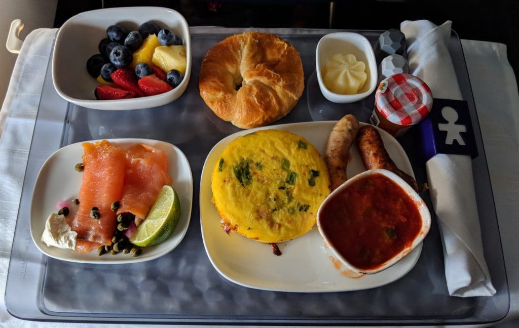 First class meal on Delta 757